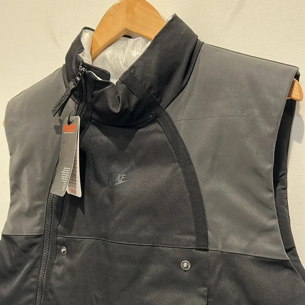 NEW Nike Men’s Tech Pack Therma Fit Vest - Picture 3 of 10